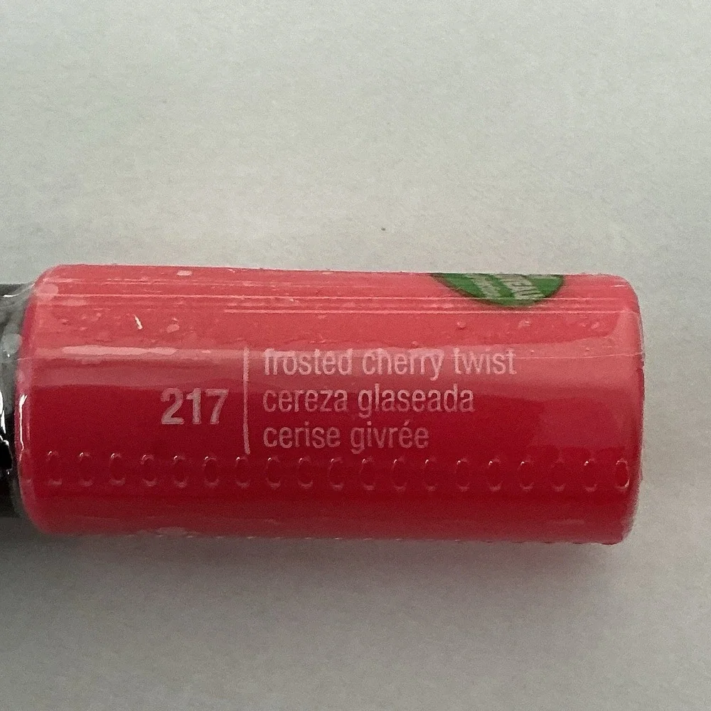 COVERGIRL Lip Perfection Jumbo Gloss Balm 217 Frosted Cherry TWIST‎ New Sealed